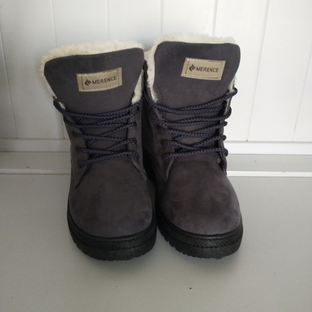 Merence Boots size (38) 7.5
